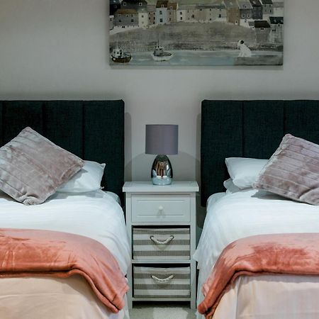 Pass The Keys Peaceful & Coastal 2 Bedroom Cottage Cardigan Exteriér fotografie
