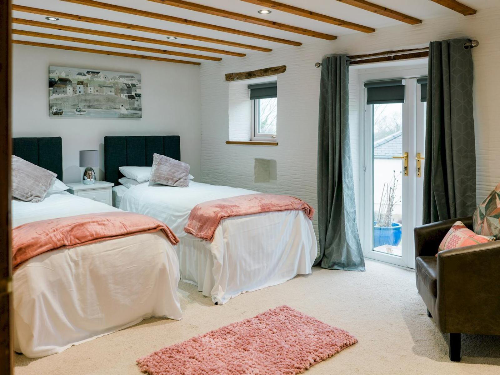 Pass The Keys Peaceful & Coastal 2 Bedroom Cottage Cardigan Exteriér fotografie